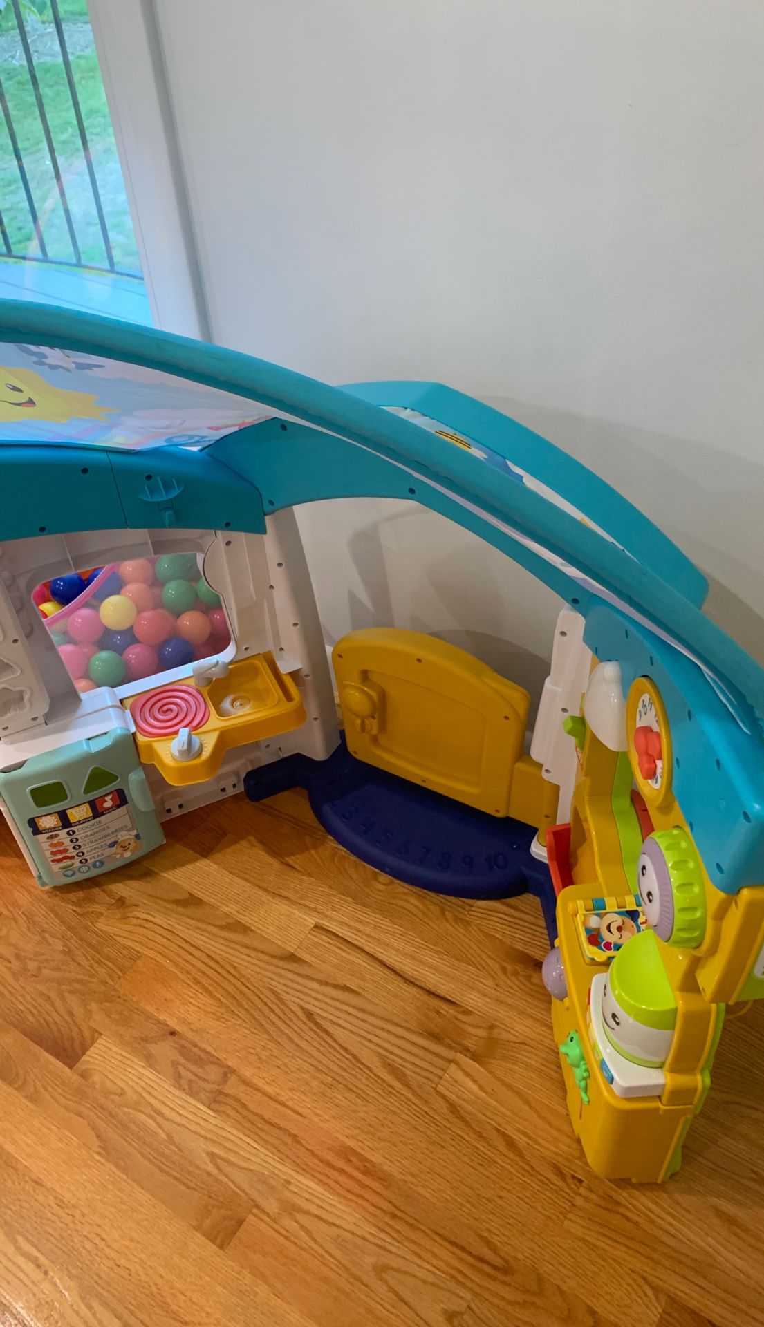 Fisher price smart learning home(6m+)
