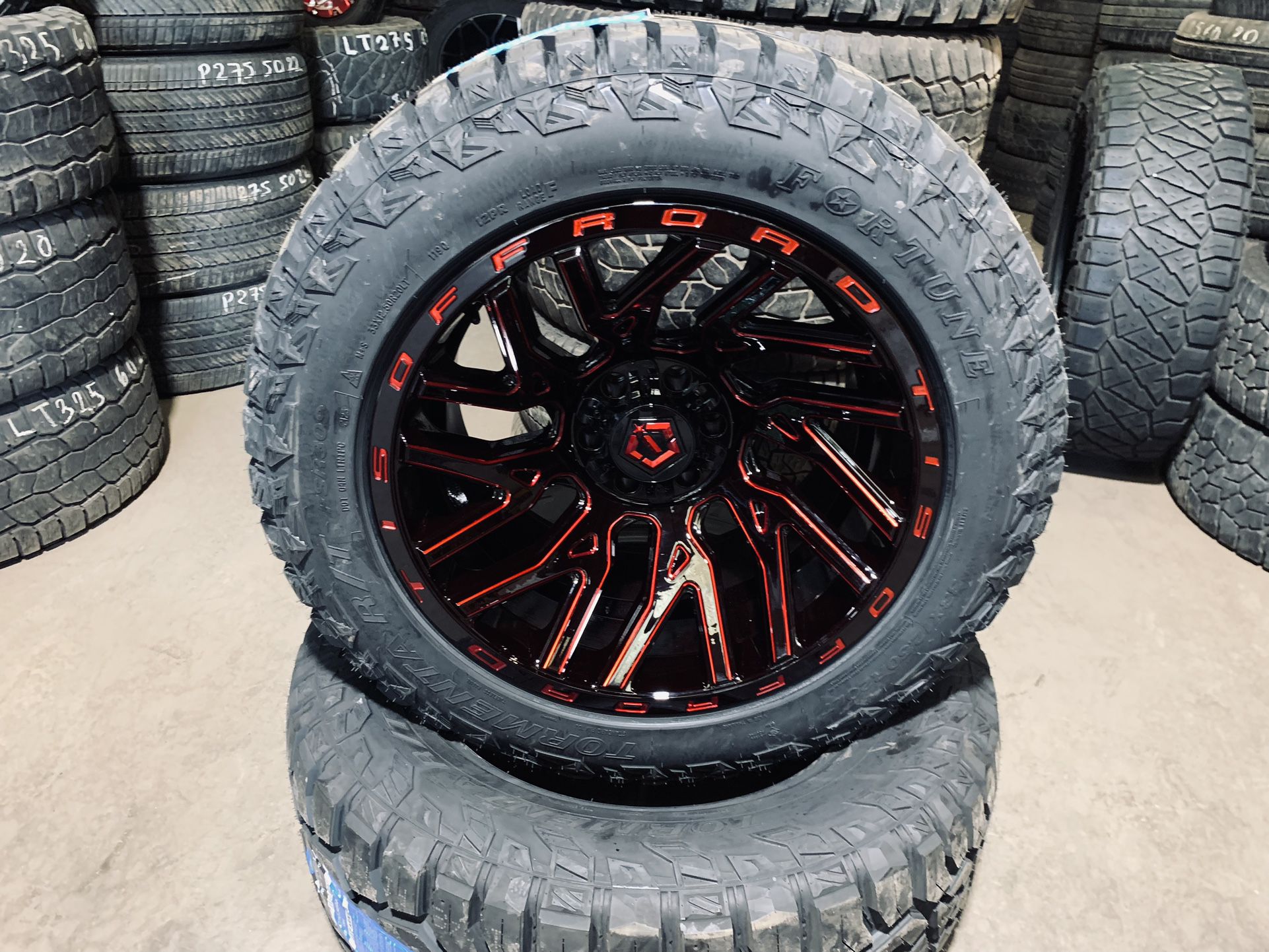 20x12 6x5.5-135 And LT33/12.50r20