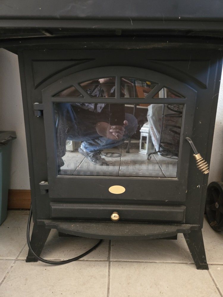 Heater Looks Like Chimney Style