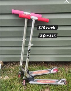 Razor scooters READ DESCRIPTION