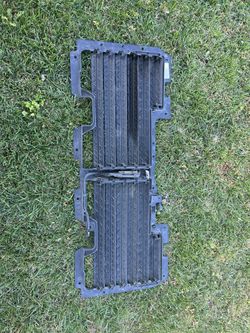 2015-2020 GMC Tahoe Suburban Front Shutter