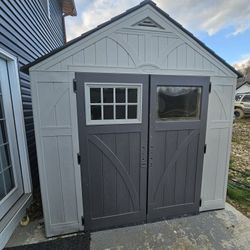 Suncast 8x10 Shed (1600 New)