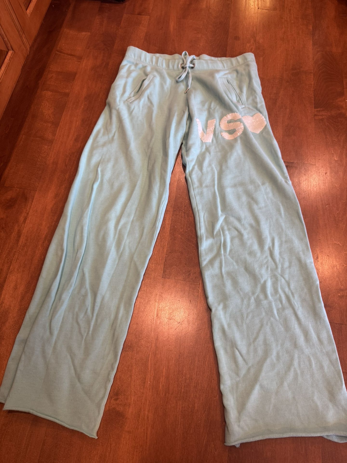 Woman’s Victoria’s Secret bling joggers shipping available