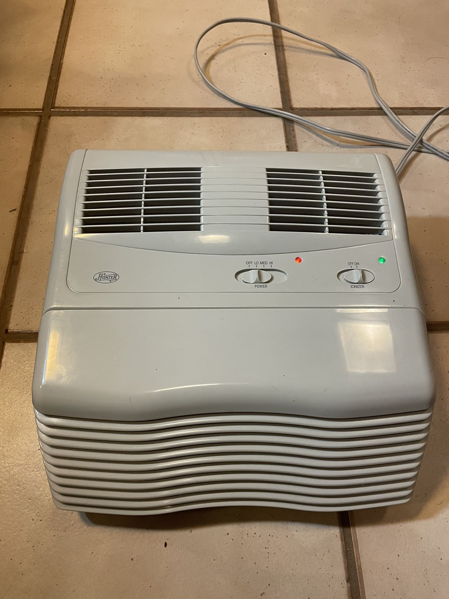 Ionizer Generator Hepatech Air Purifier Fan (Hunter fan Co. Model 30024)