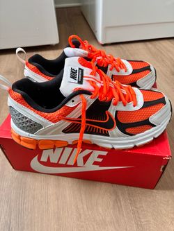 Nike Vomero GS SIZE 7