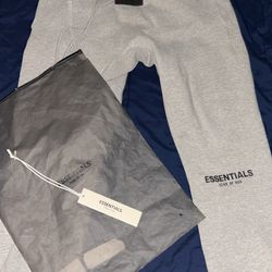 grey essentials sweats size xs