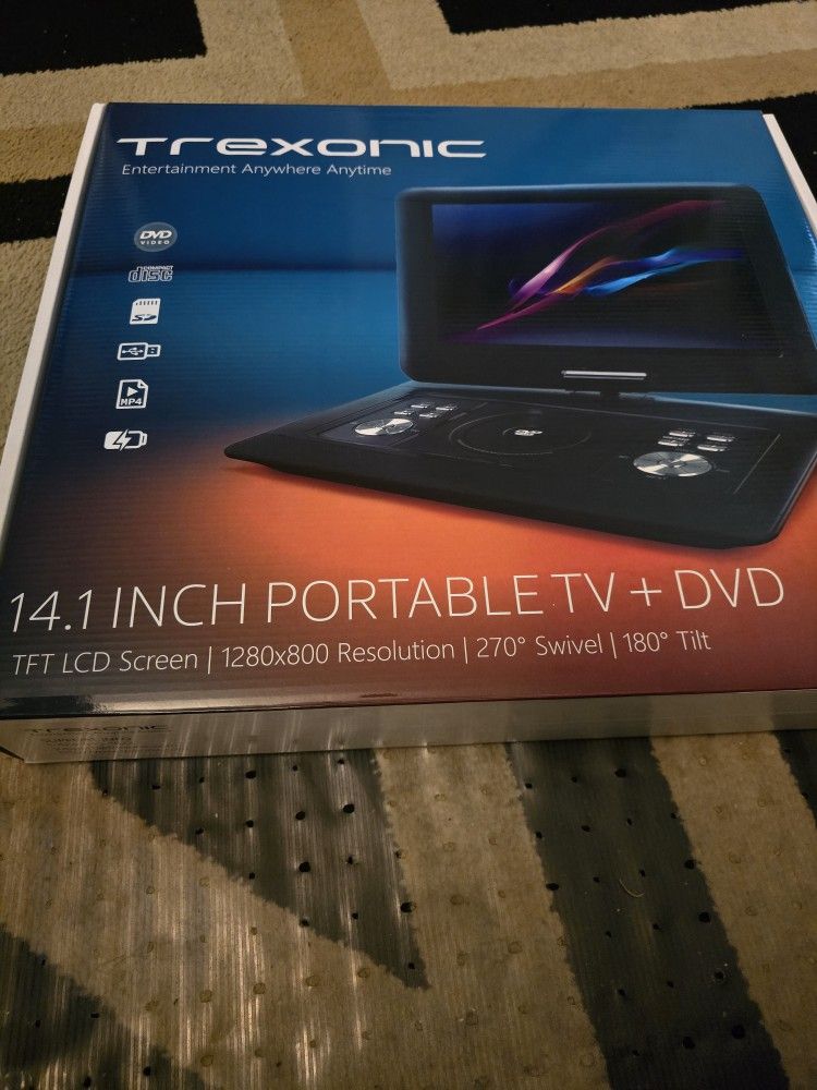 (NEW).Trexonic 14.1 in. Portable TV+DVD Black