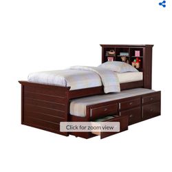Trundle Twin Bed W mattresses 