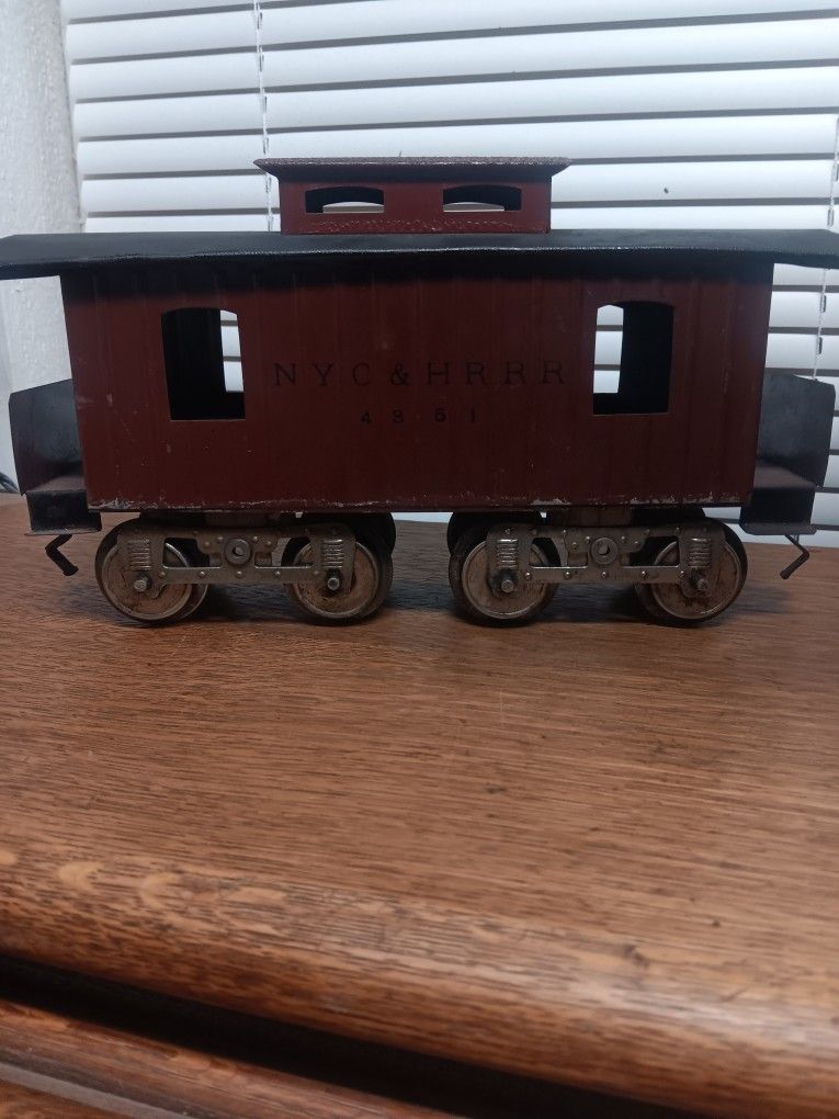 WW1 Era Standard Guage #17 Lionel Caboose