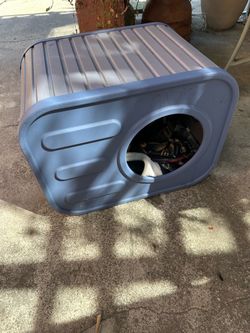 Cat house