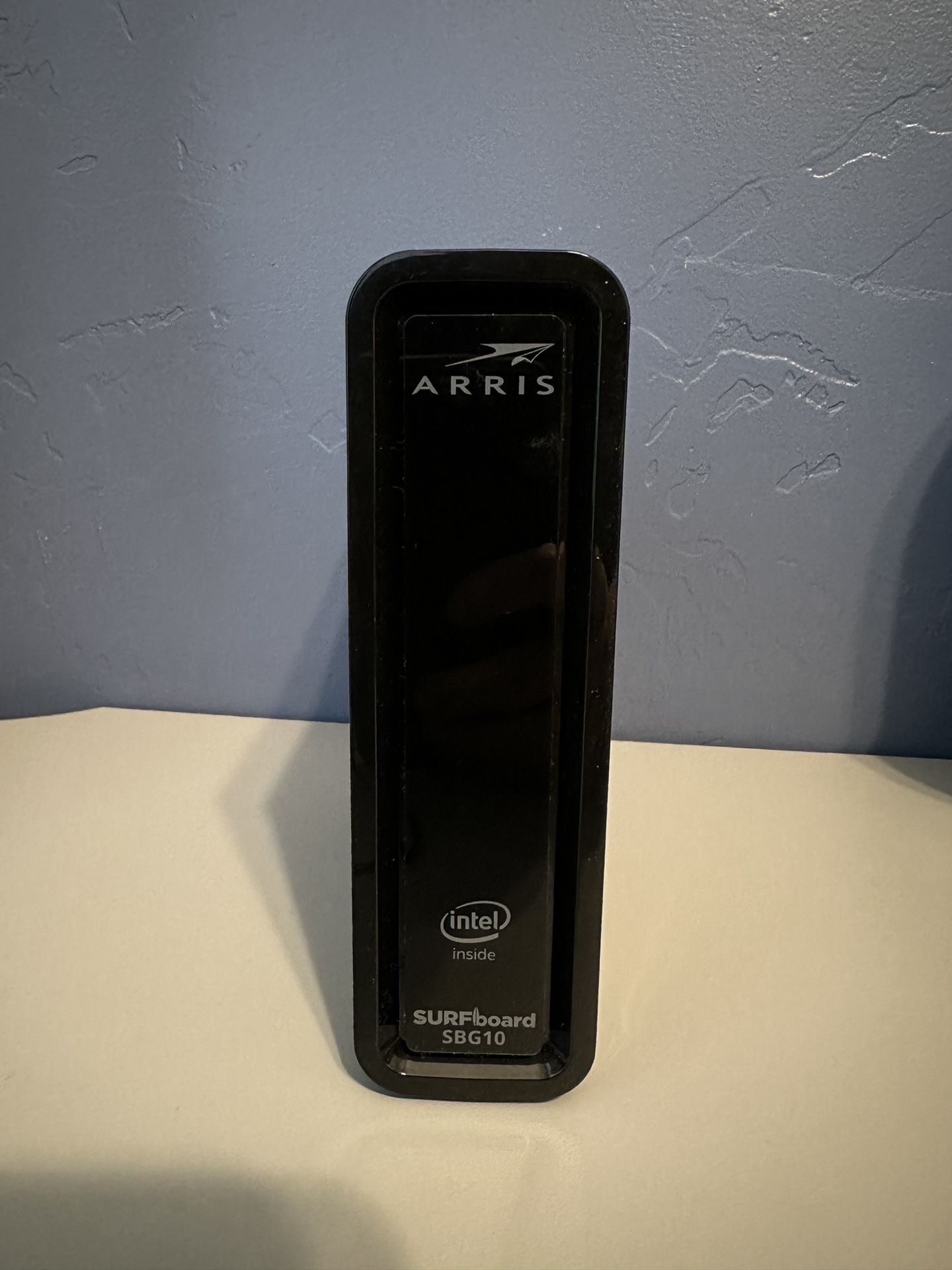 Arris SURFboard SBG10 3.0 Cable Modem & Wi-Fi Router