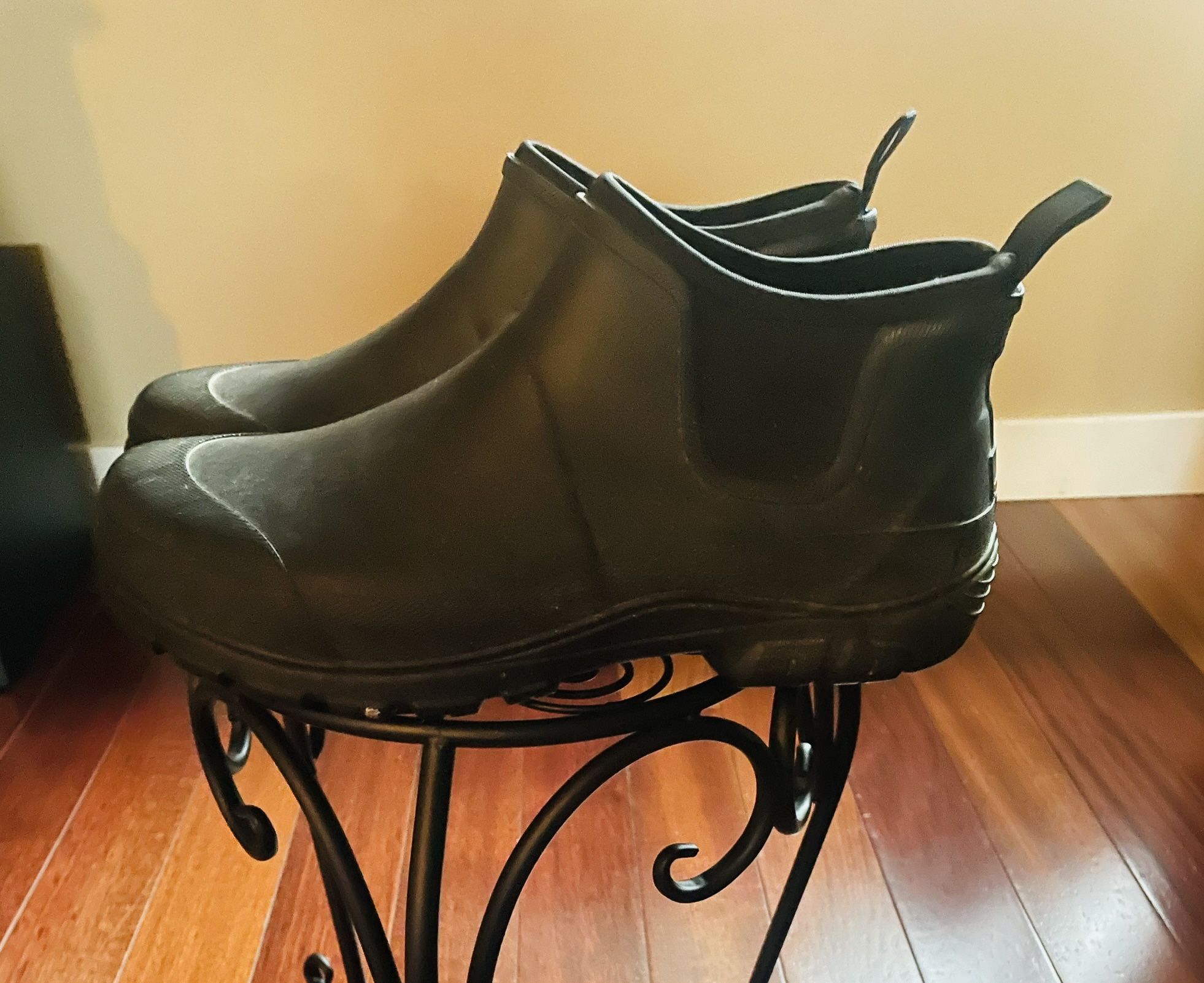 Men’s Staheekum Cold weather Shoe~Boot