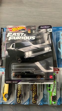 Hot Wheels Premium Fast & Furious Dodge Charger