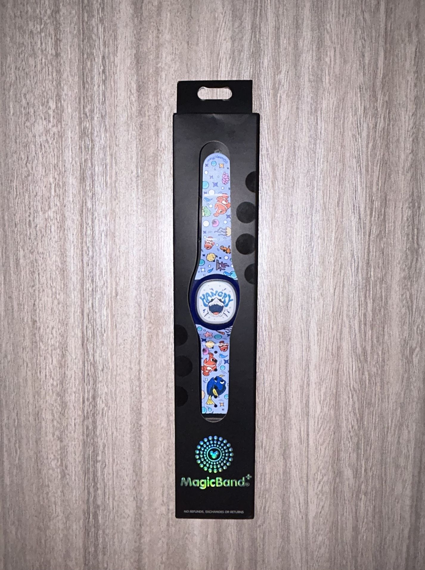 New Disney Magic Band Finding Nemo HANGRY Shark Fish Blue Disneyland 2024
