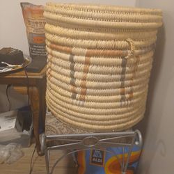 Wicker Baskit