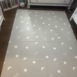 Reversible Play Mat and Padded Blanket   