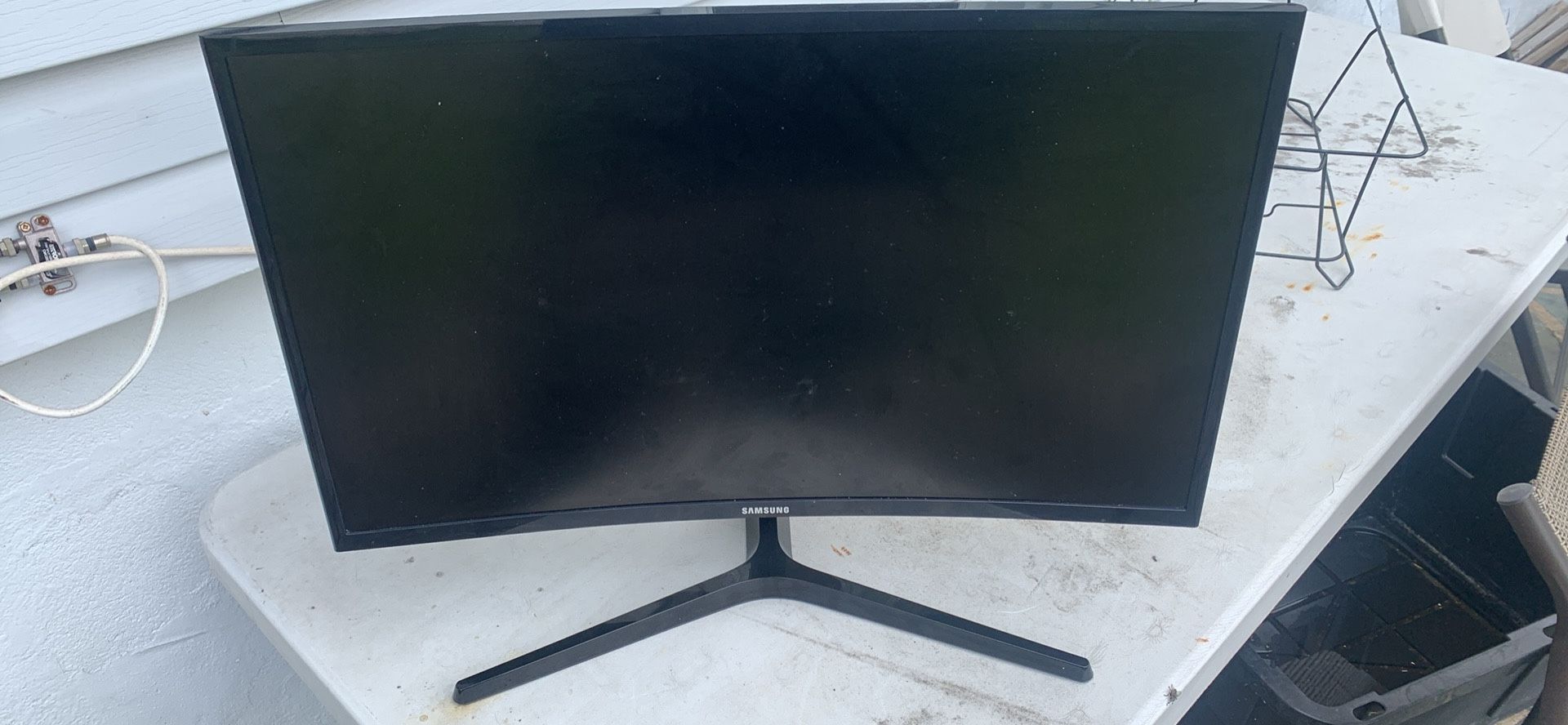 100 Hertz Curved Monitor
