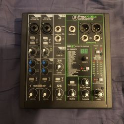 Sweetwater
https://offerup.com/redirect/?o=aHR0cHM6Ly93d3cuc3dlZXR3YXRlci5jb20= › detail
Mackie ProFX6v3 6-channel Mixer with USB and Effects