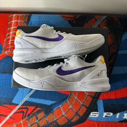 Kobe 8 proto “Lakers Home”