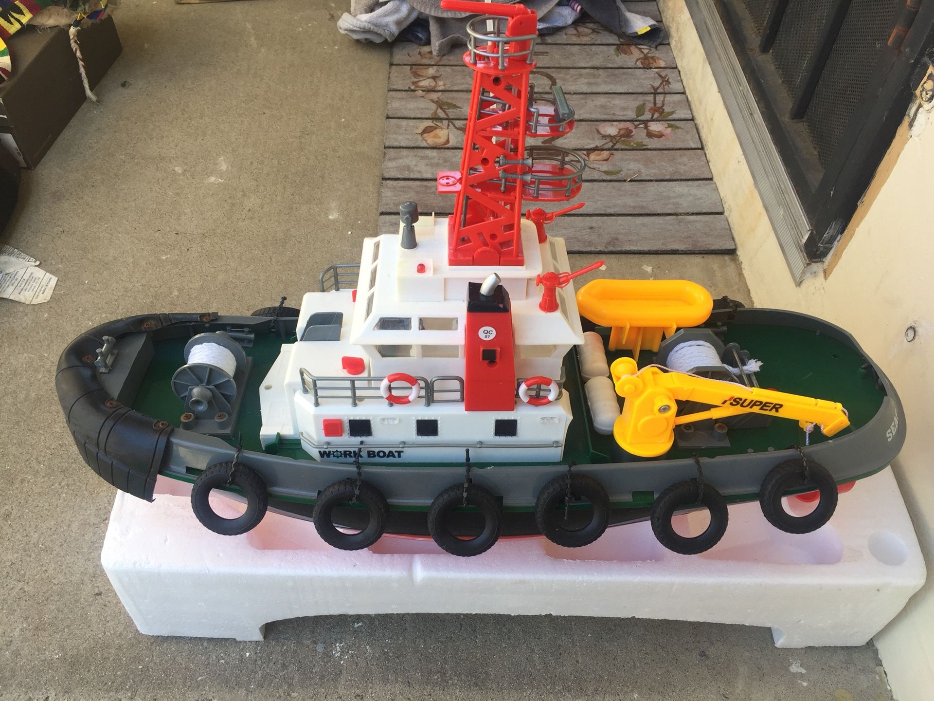 Remote control Tug Boat