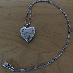 Locket Necklace For Mom
