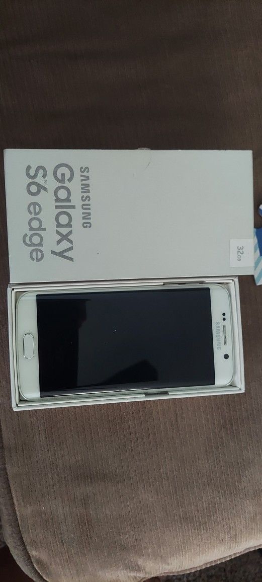 Samsung Galaxy S6  Edge Phone