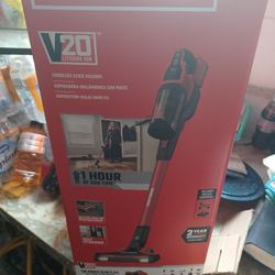 Craftsman V20 Lithium-ion Cordless Stick Vac