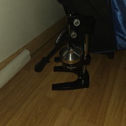 Hand Press Juicer