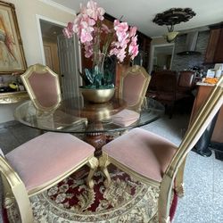 Very  Beautiful gorgeous dining chairs only