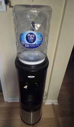Water cooler dispenser