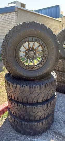 Milestar Patagonia M/T Tires on new Lock Wheels 17x9 6x139:7
