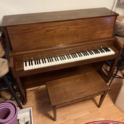Baldwin Hamilton 45” Upright Piano | Walnut Finish