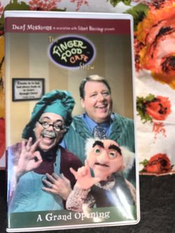 VHS MOVIE, “finger food show “, (READ DESCRIPTION)