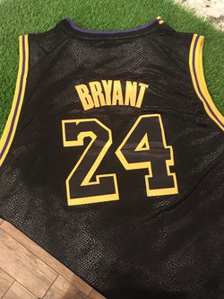3xl 4xl 5xl 6xl Kobe bryant jersey for Sale in Costa Mesa, CA - OfferUp