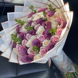 Ramo Buchon, Flower Bouquet
