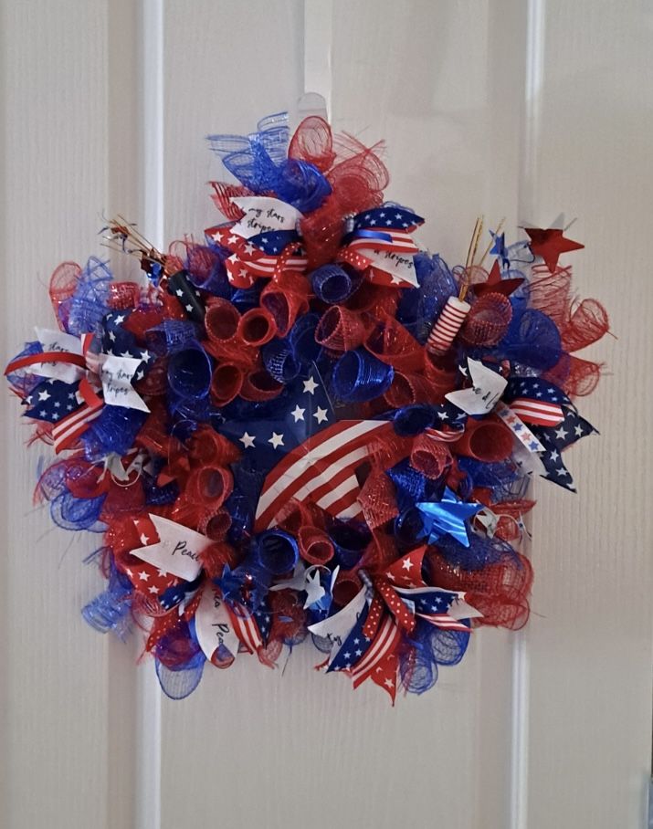 Patriotic Star Deco Mesh Wreath