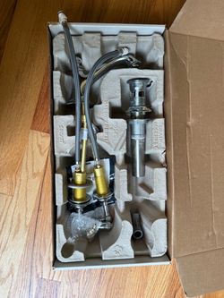 Artifacts Widespread Bathroom Faucet with Bell Spout and Lever Handles - Includes Clicker Drain Assembly