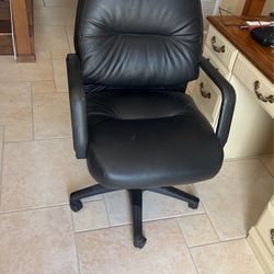Slightly Oversized Comfortable  Desk Chair  18 Tall And Deep 21” Tall Back 