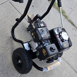 3600 Dewalt Power Washer Gas  Motor Honda 