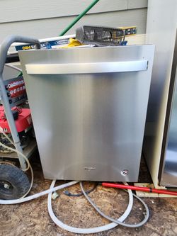 Whirlpool Dishwasher