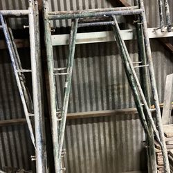 Stucco Scaffolding 