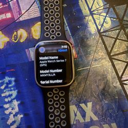 Apple Watch Series 7