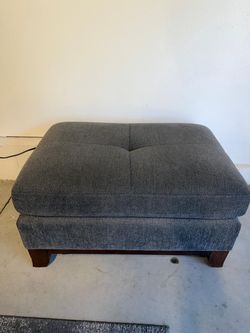 Gray Fabric Tufted Ottoman with Wood Legs