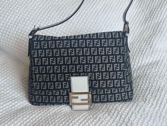 Fendi mama baguette