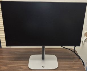 HP 524pf 24" Monitors