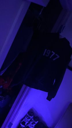 Essential hoodie