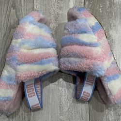 UGG Fluff Yeah Slide Cali Pride Stripes Slippers Sz9 Womens