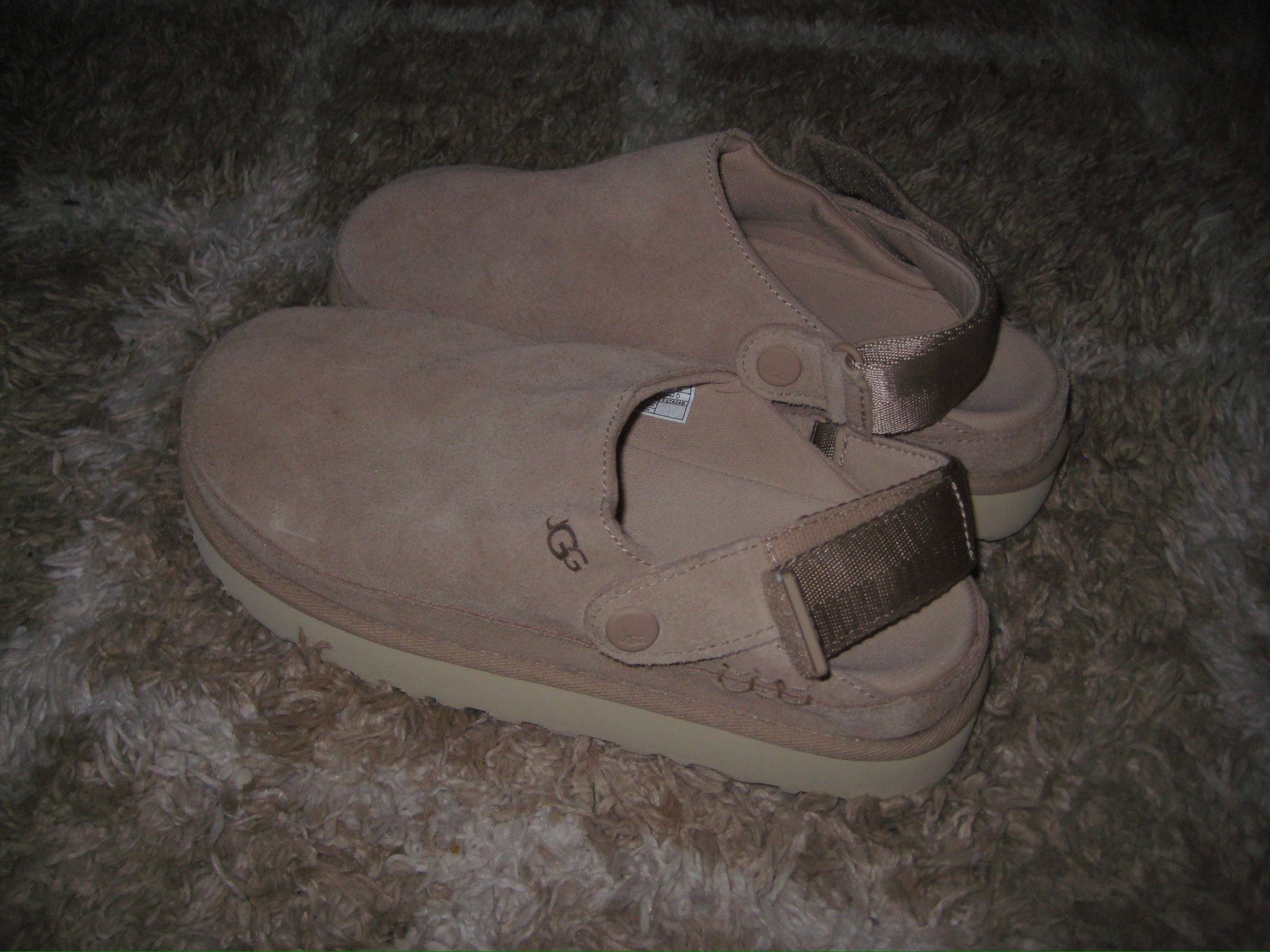 Uggs slippers womens size 9