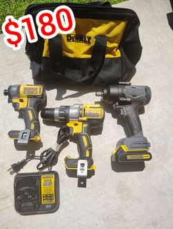 DEWALT 20V MAX Bundle