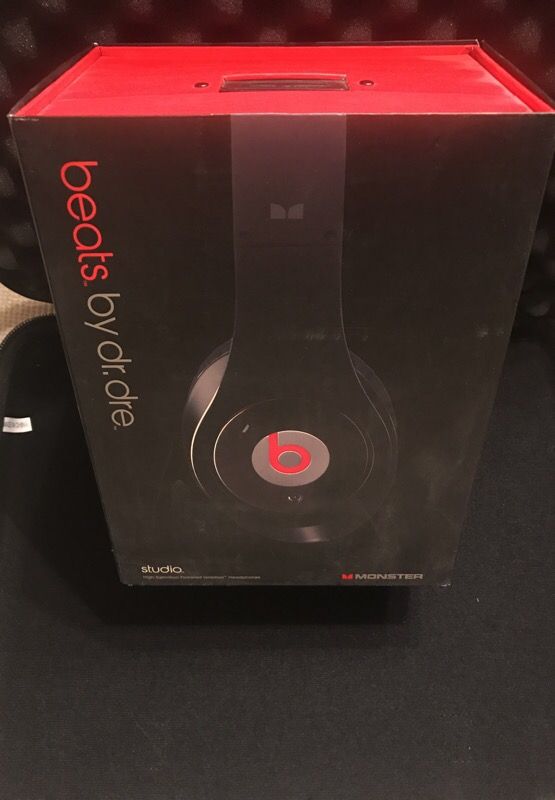 Beats by Dre Studio 1 used